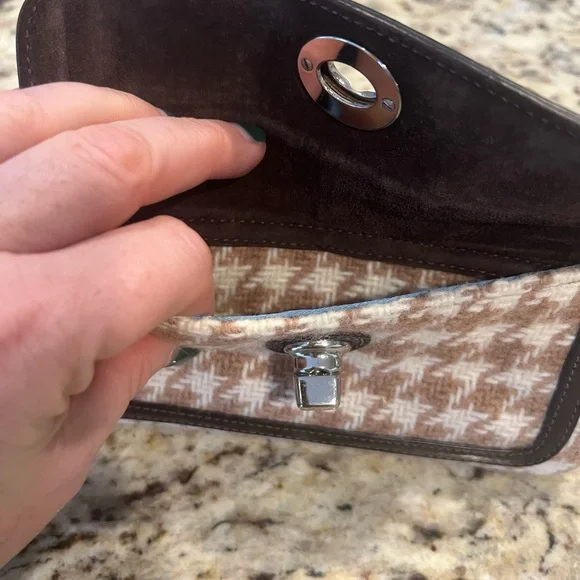 Brown and Cream Wristlet Wallet - Picture 3 of 4